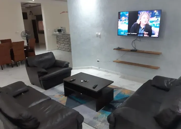 Appartement Entier Proche De La Plage Yoff Bceao A2